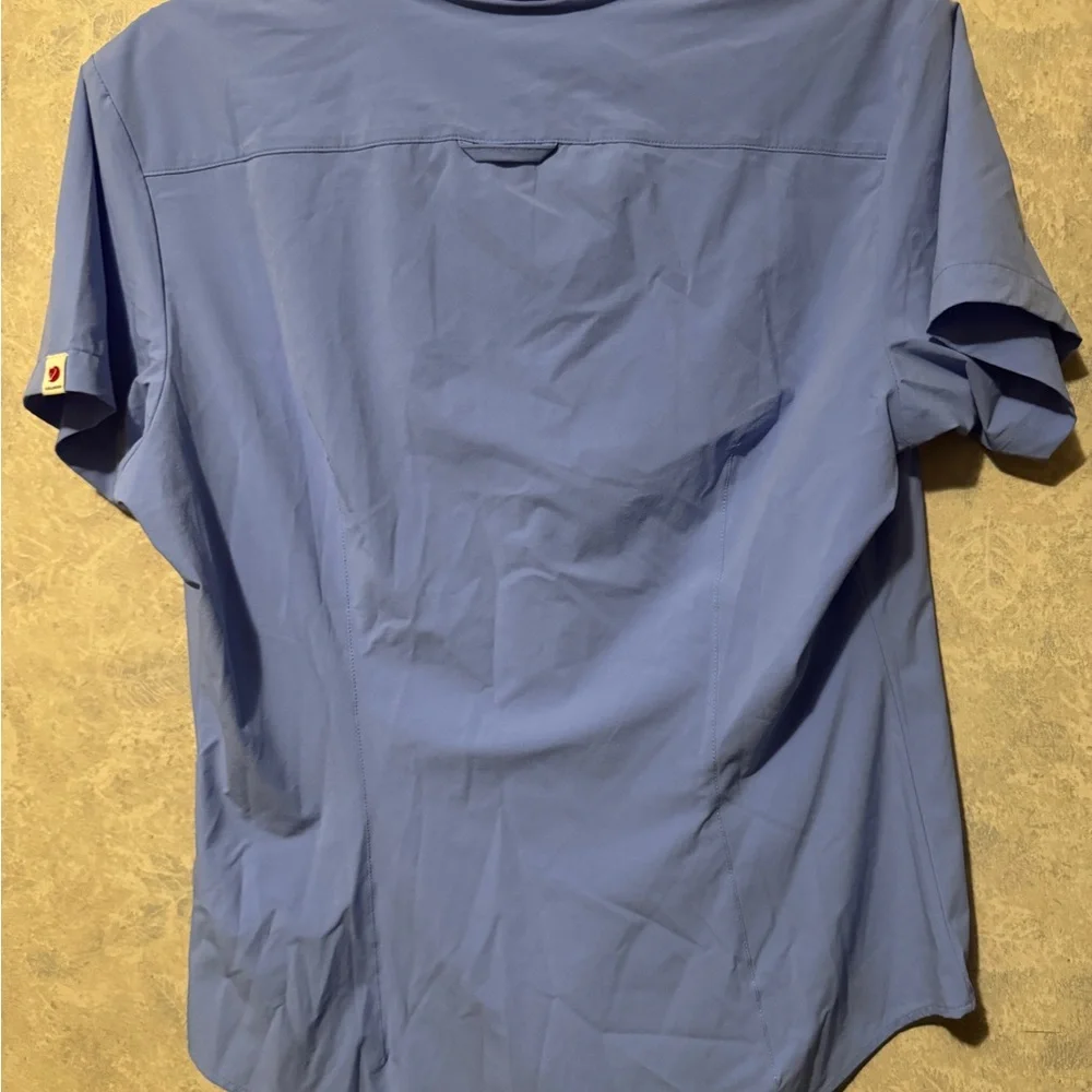 NEW Fjallraven Women’s Blue High Coast Lite Shirt Medium Blue Ultramarine Top - Picture 4 of 4